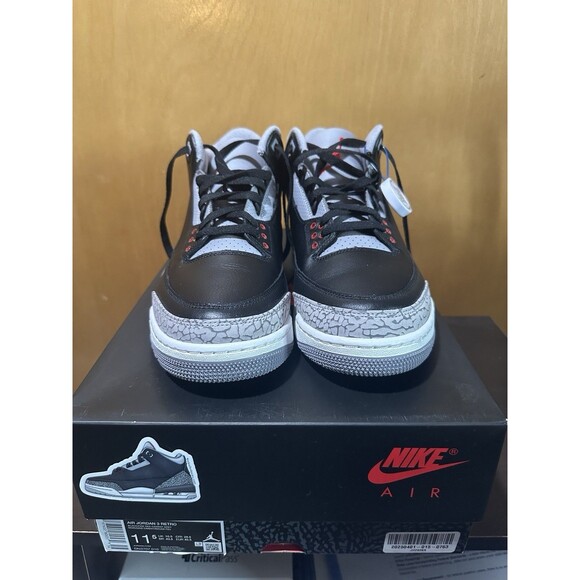 Size 11.5 - Air Jordan 3 Retro OG 2024 Black Cement, Excellent Condition - Picture 3 of 8